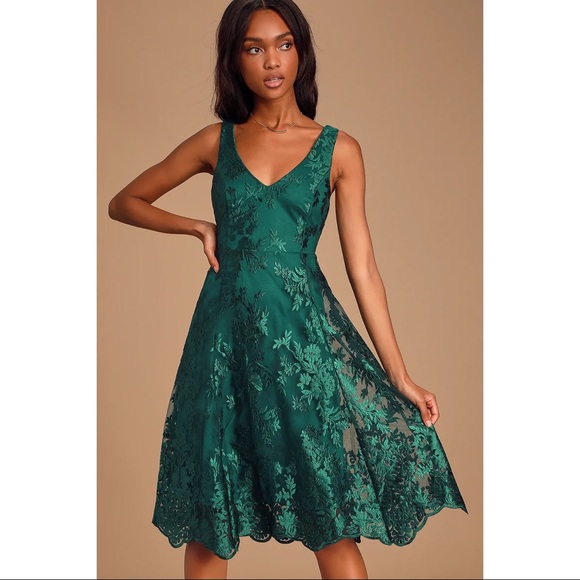 Lulus Dresses & Skirts - Lulus Belynn Forest Green Embroidered Midi Dress